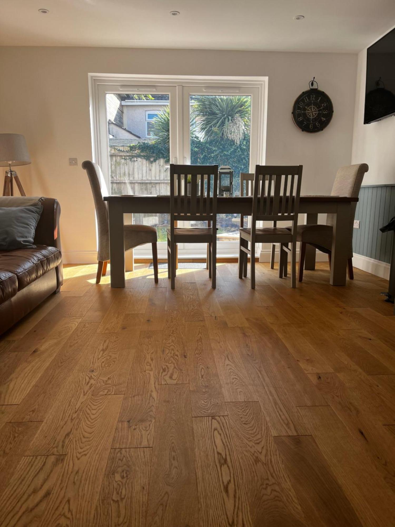 Newly Renovated 3 Bedroom Victorian Detached House บอร์นมัธ ภายนอก รูปภาพ